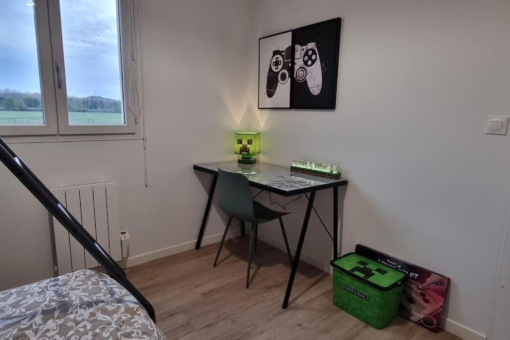 Belle Maison Climatisee Renovee Pac-Man Entre Collegues, Amis, Famille - Barbecue - Netflix - Prime - Baby Foot 50Cts Saint-Seurin-sur-l'Isle Экстерьер фото